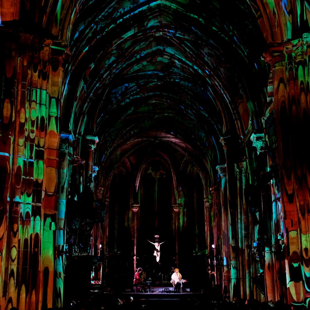 église Crépuscule des Pierres spectacle immersif et interactif